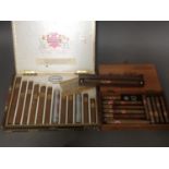 Assorted cigars comprising Larana case set, a Willem II Churchill, etc.