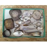 A tray of assorted hallmarked silver, foreign silver and white metal, various dates and makers.