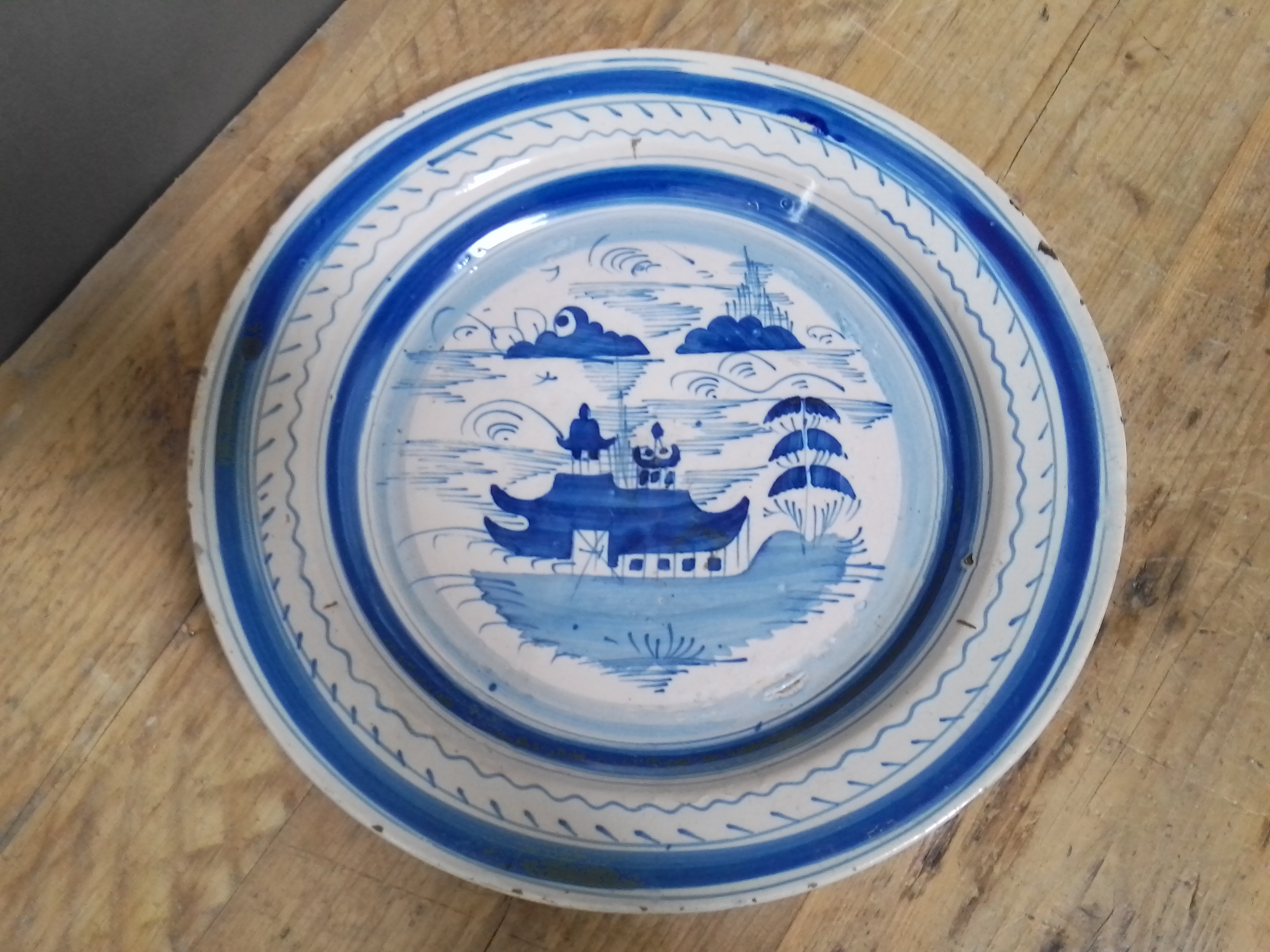 A group of six delft dishes. - Image 2 of 14