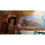 Various Hornby 00 gauge model railway items including Harry Potter and the Chamber of Secrets set,