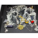 A collection of mainly silver jewellery.