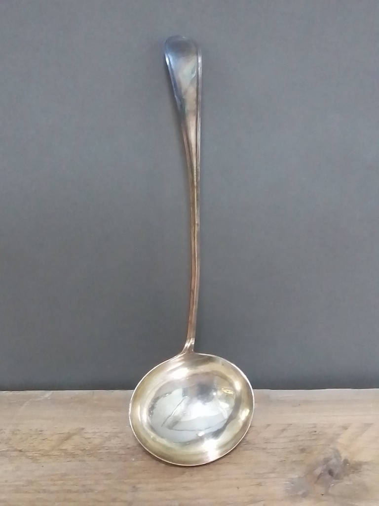 A George III silver ladle, Thomas Wallis II, London 1792, length 32cm, wt. 4ozt.