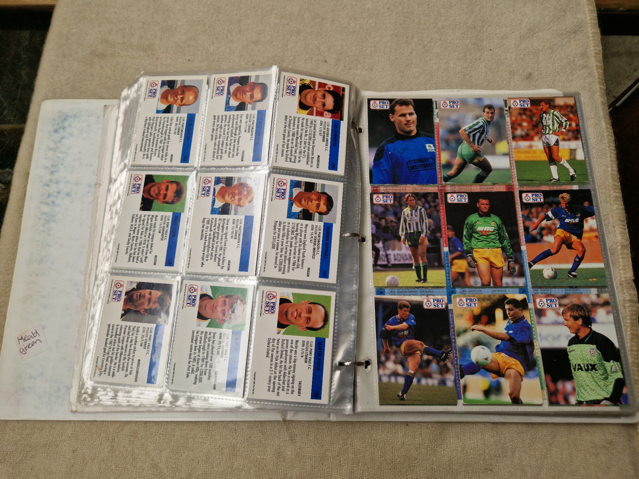 A Pro Set "The Official Football Collector Card File"