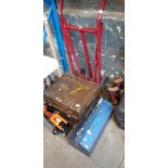A sack truck together with a brown ammunition box containing workshop vice, 2 vintage oil cans,