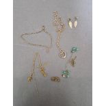 A quantity of 9ct gold jewellery to include chain, bracelet, earrings, some AF ( as found...