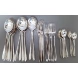 David Mellor for Walker & Hall, a set of silver flat ware, "Pride" pattern, Sheffield 1962, gross