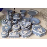 Wedgwood blue jasper wares - 25 items