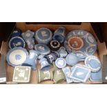 Wedgwood jasper wares - 30 items in 6 different colours