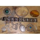 A mixed lot of hallmarked silver and white metal jewellery including an Arts & Crafts brooch etc.