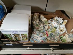 A box of assorted Lilliput lane models to include 2 in boxed.