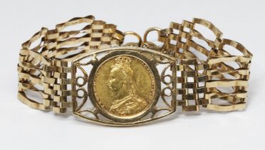 A Victoria 1888 sovereign mounted in hallmarked 9ct gold bracelet, gross wt. 22.4g, length 17cm.