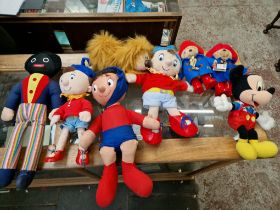 A bag of vintage soft toys including Noddy, Dougal, Paddington, etc.