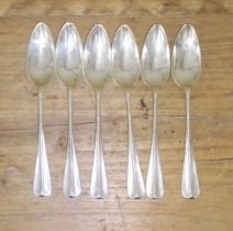 A set of set hallmarked silver grapefruit spoons, length 14.5cm, wt. 4.7ozt.