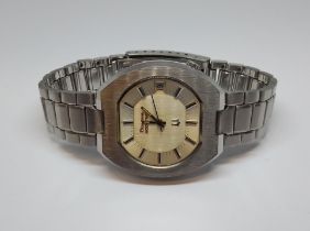 A Bulova Accutron stainless steel wristwatch, case width 38mm, tuning fork movement, stainless steel
