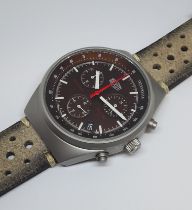 A Duxot Chronograph quartz stainless steel wristwatch, case diam. 40mm, leather strap.