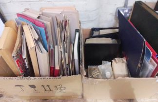 A box of assorted collectables including two albums of fruit labels, two albums of assorted