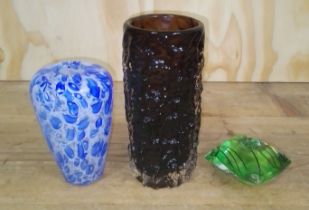 Three pieces of art glass comprising a Whitefriars bark vase, a Ditchfield Glasform cushion