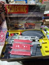 A vintage Scalextric model motor racing game, set 33.