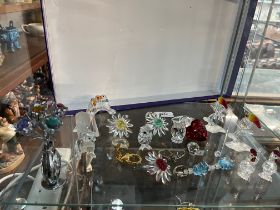 Collection of small mainly Swarovski crystal ornaments - approx 17