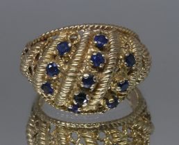 A hallmarked 9ct gold sapphire ring, gross weight 5.1g, size G/H.