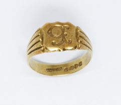 An Edwardian 18ct gold seal ring, sponsor 'SWG&Co', Birmingham 1910, weight 7.5g, size V/W.