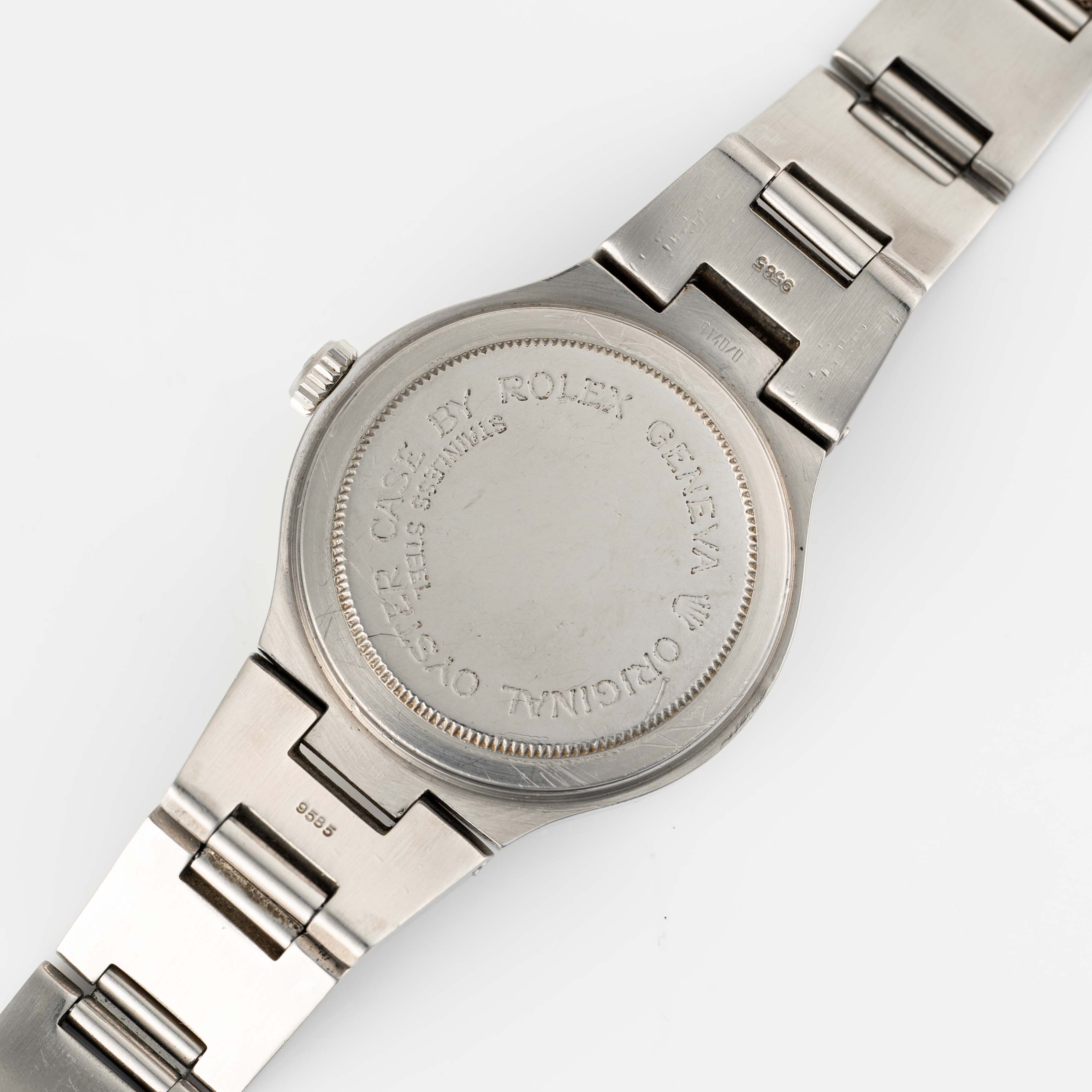 A GENTLEMAN'S SIZE STAINLESS STEEL TUDOR PRINCE QUARTZ OYSTERDATE BRACELET WATCH CIRCA 1980, REF. - Image 6 of 8