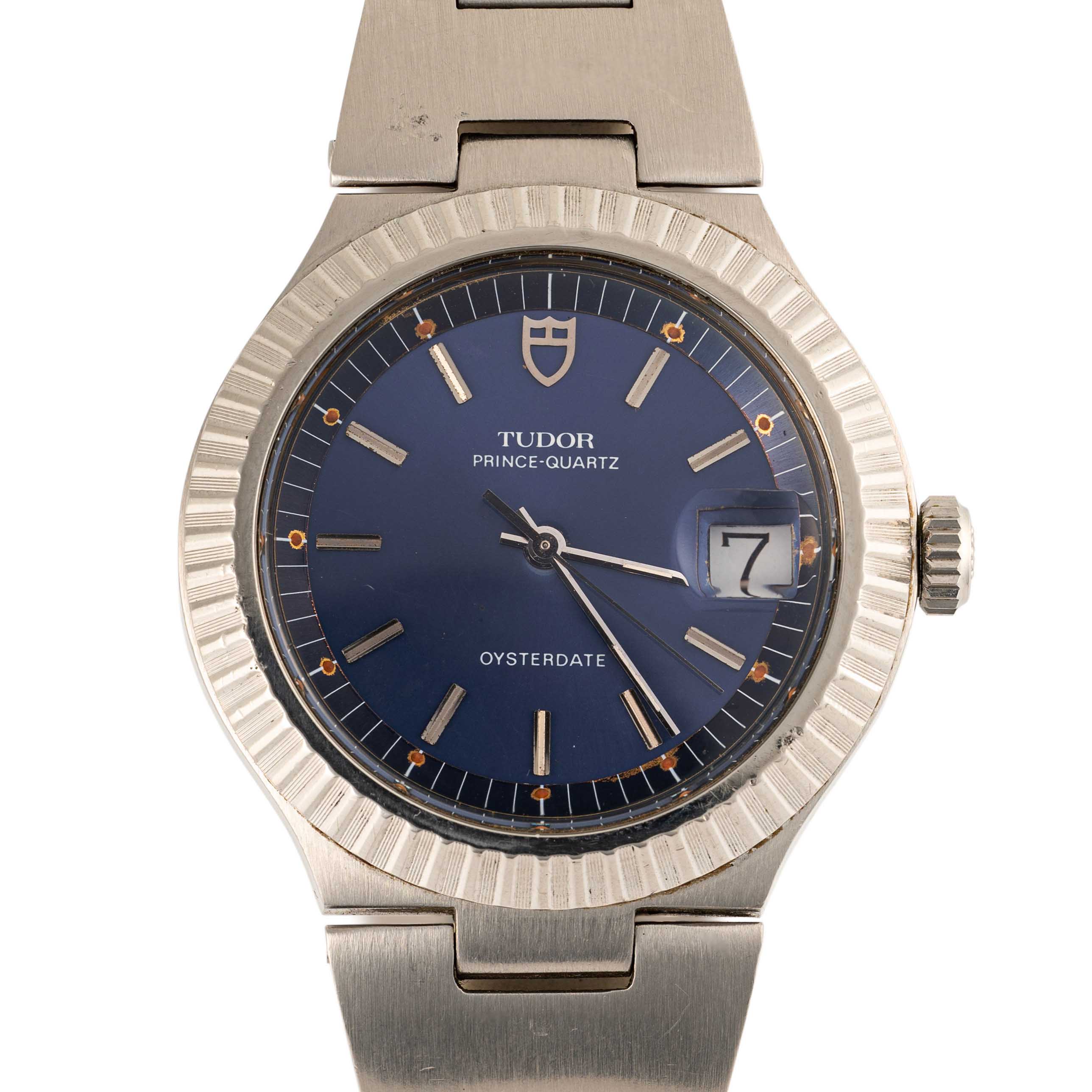 A GENTLEMAN'S SIZE STAINLESS STEEL TUDOR PRINCE QUARTZ OYSTERDATE BRACELET WATCH CIRCA 1980, REF.