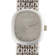 A LADIES 18K SOLID WHITE GOLD PATEK PHILIPPE ELLIPSE BRACELET WATCH CIRCA 1970s, REF. 4201/1