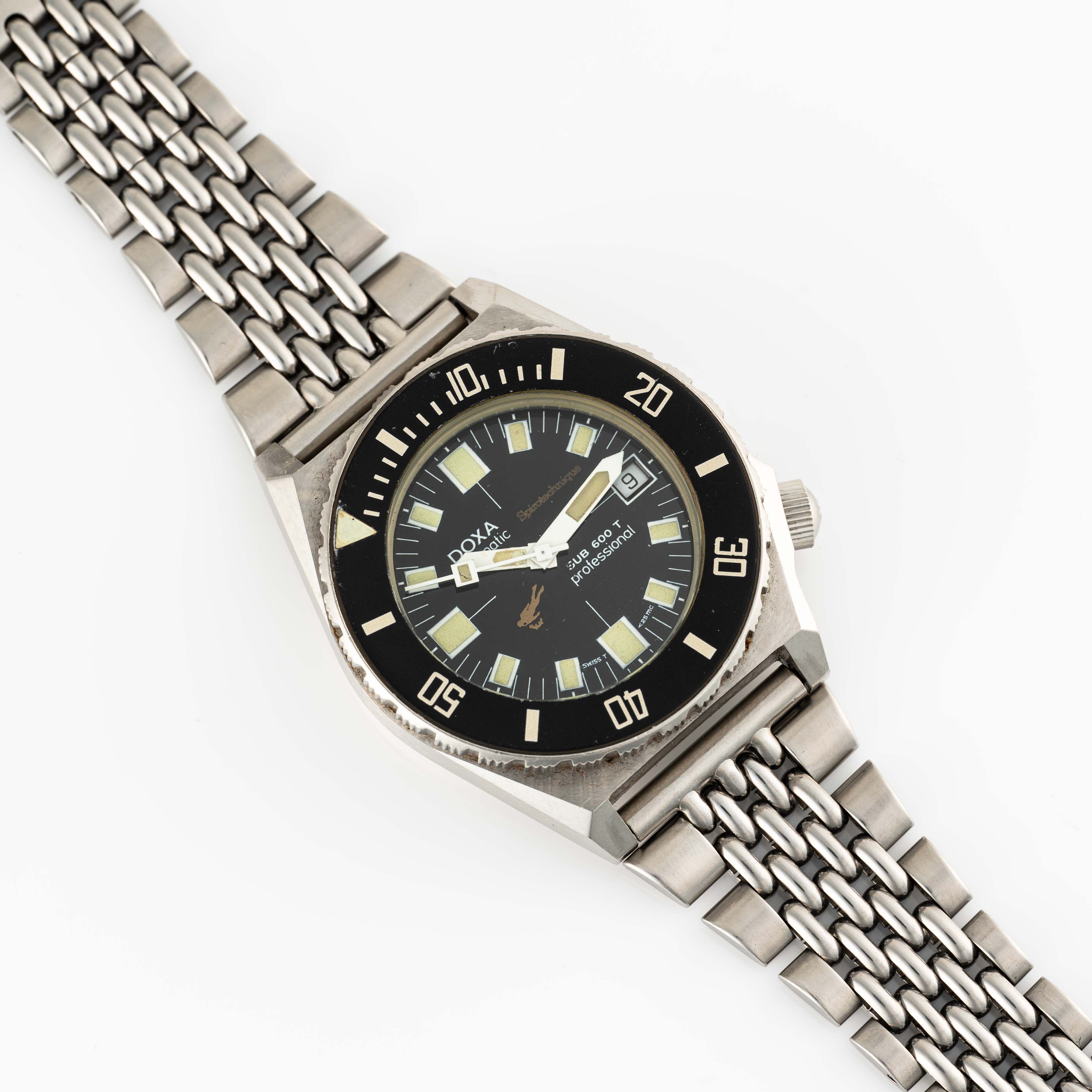 A GENTLEMAN'S SIZE STAINLESS STEEL DOXA SPIROTECHNIQUE SUB 600 T PROFESSIONAL DIVERS BRACELET - Image 4 of 11