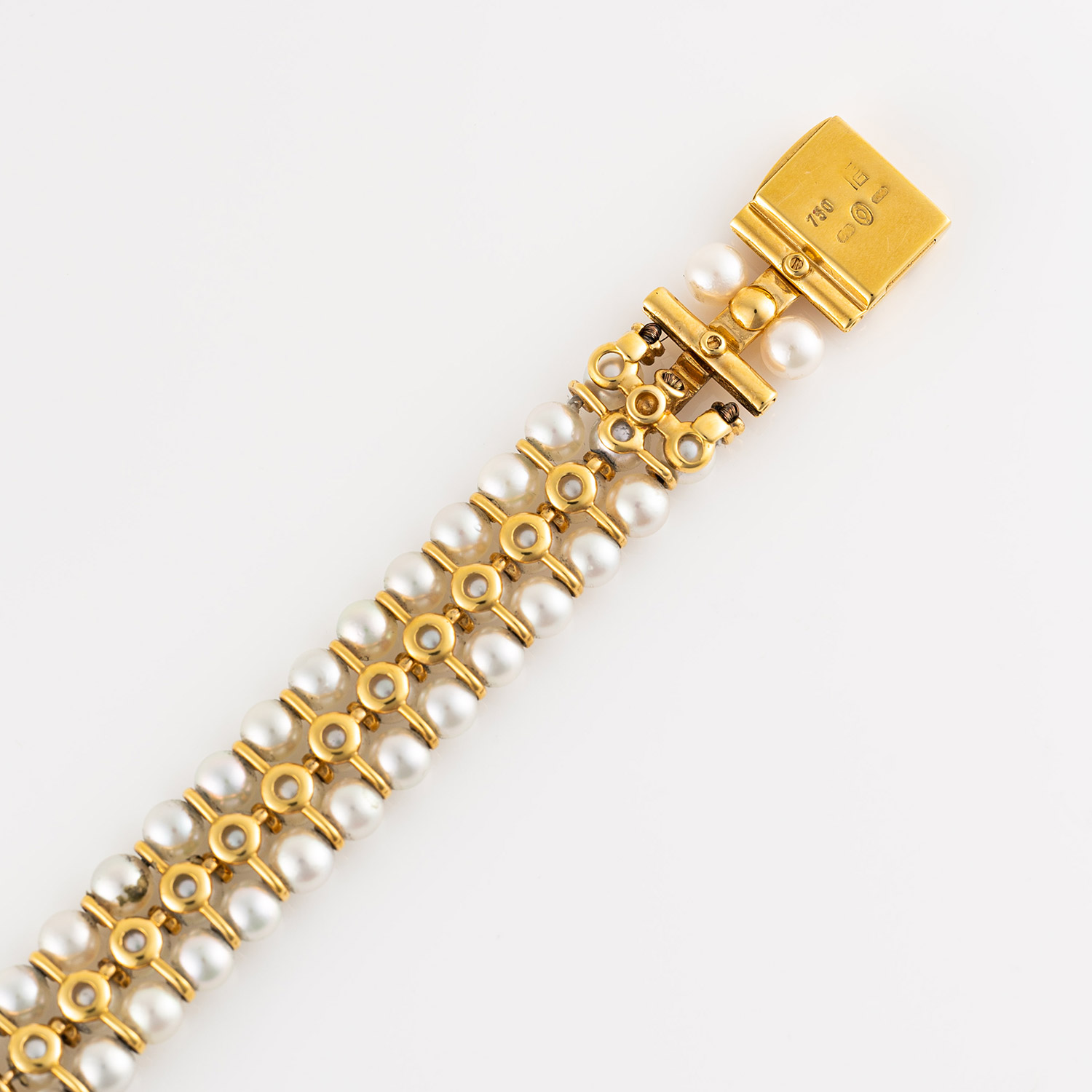 A LADIES 18K SOLID GOLD & PEARL CARTIER COLISEE BRACELET WATCH CIRCA 1990s, REF. 1989 1 Movement: - Image 6 of 9