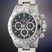 A GENTLEMAN'S SIZE STAINLESS STEEL ROLEX OYSTER PERPETUAL COSMOGRAPH DAYTONA BRACELET WATCH CIRCA