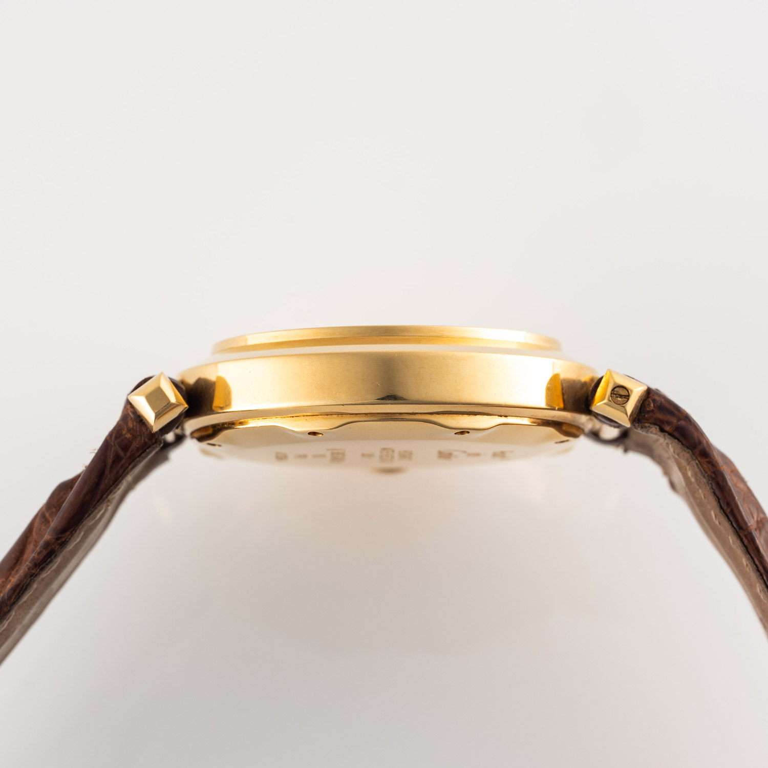 A GENTLEMAN'S SIZE 18K SOLID YELLOW GOLD CARTIER PASHA AUTOMATIC WRIST WATCH CIRCA 1990s, REF. - Image 6 of 7