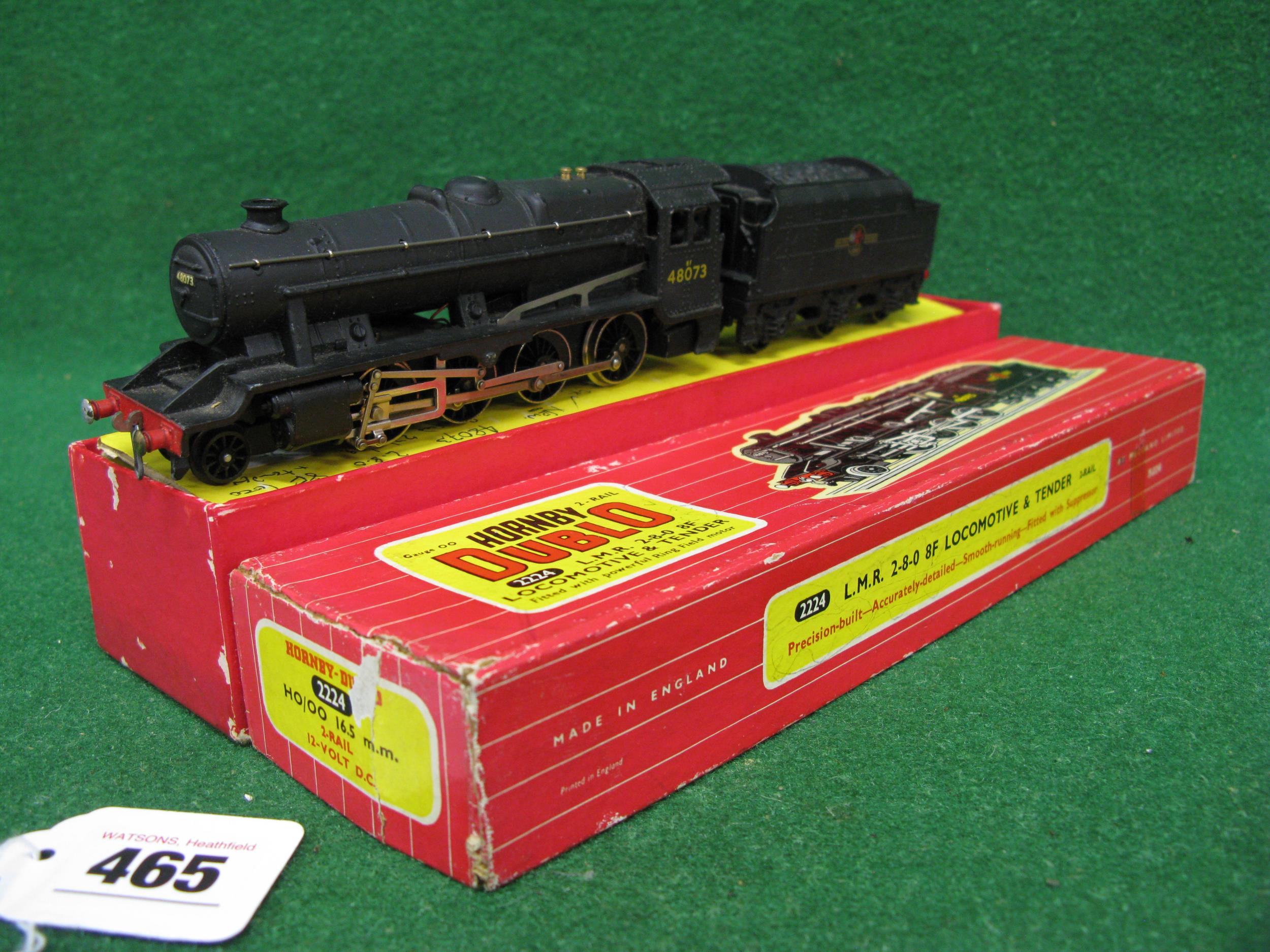 Boxed 1960's Hornby Dublo 2 Rail 8F 2-8-0 tender locomotive in late BR plain black livery Please - Image 2 of 3
