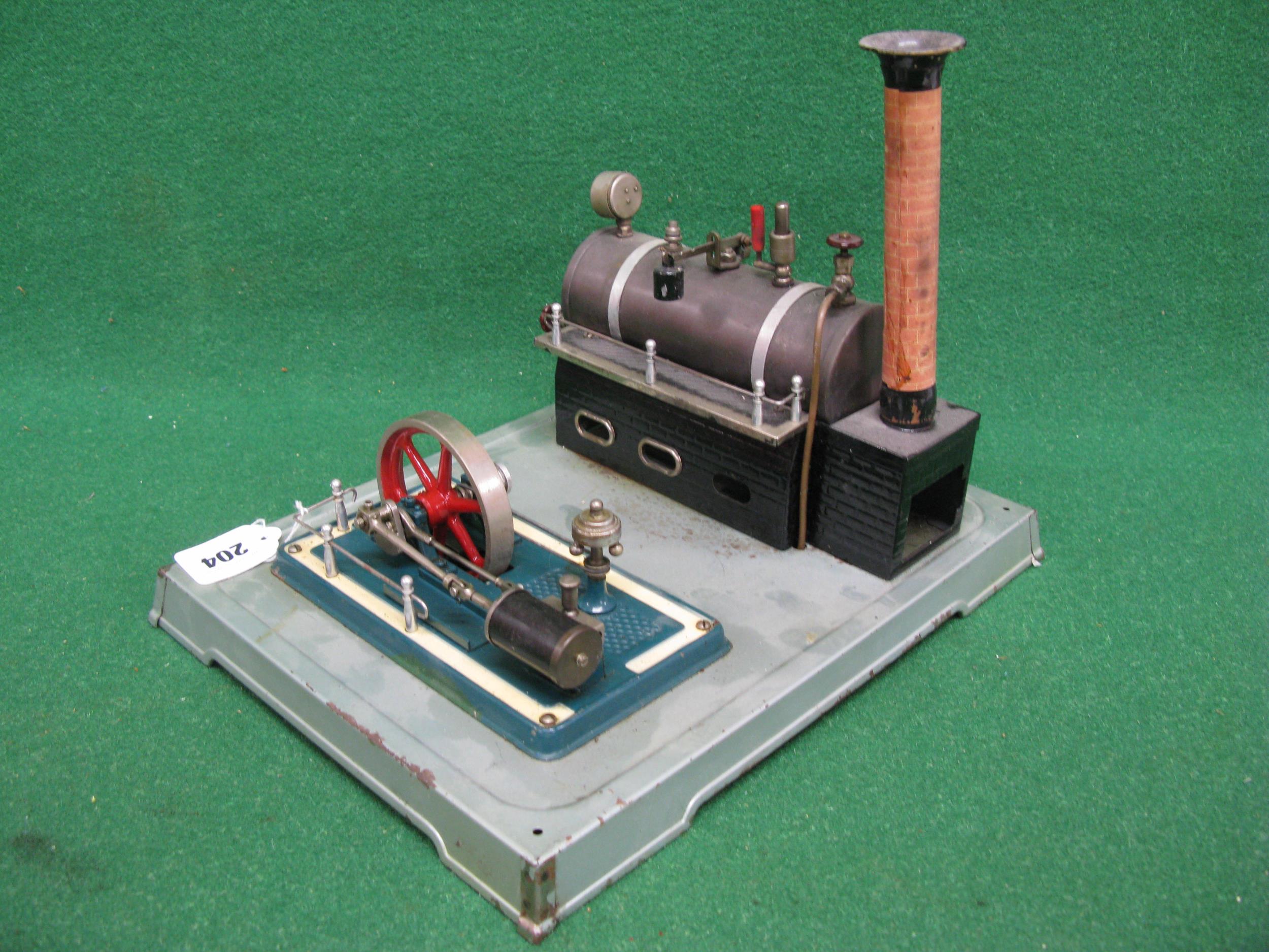 Fleischmann live steam plant with sight glass, whistle and pressure gauge powering a single cylinder - Image 3 of 3