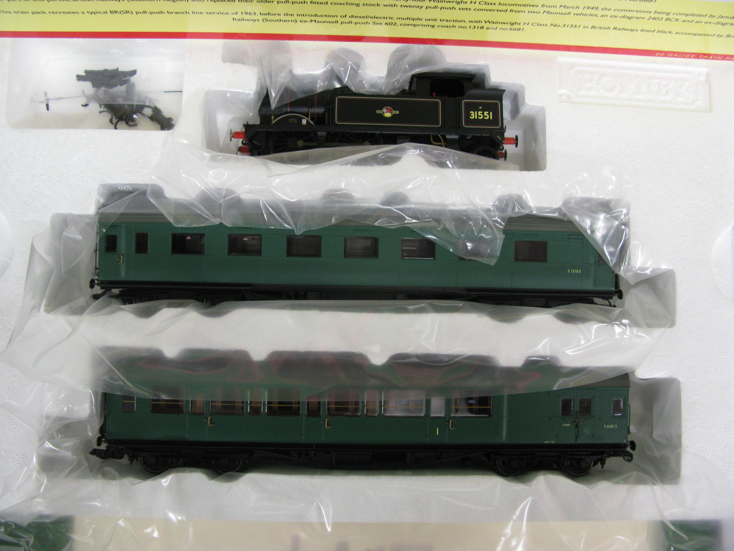 Unused Boxed Hornby OO BR H Class Pull-Push set, Limited Edition 281/1000 containing 0-4-4T No. - Image 3 of 3