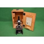 Carl Zeiss Jena 1944 Model microscope Serial No. Nr.297139, contained in original wooden carry