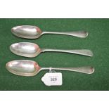 Three 18th century silver table spoons, hallmarked for London (6.1ozt) Please note descriptions