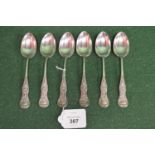 Set of six silver teaspoons having Queens pattern handles, hallmarked for London 1868 (4.1ozt)