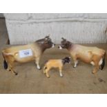 Beswick figures of Jersey bull, cow and calf Please note descriptions are not condition reports,