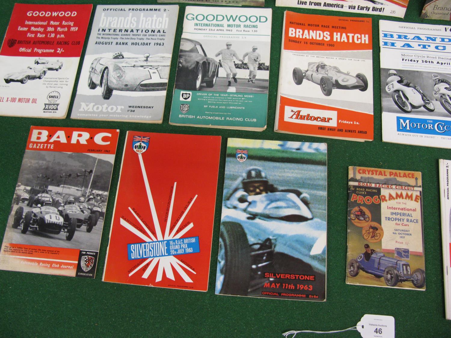 Quantity of 1950's/1960's motor racing programmes from Brands Hatch, Goodwood and Silverstone - Bild 3 aus 3