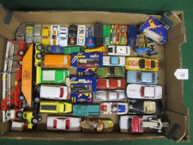 Box of approx forty loose Corgi diecast vehicles to include: Oldsmobile Tornado, Triumph Herald