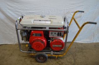 Honda E3500 generator on trolley (untested) Please note descriptions are not condition reports,