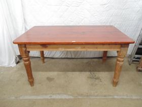 Pine kitchen table standing on turned tapering legs - 60" x 36" x 30.5" tall Please note