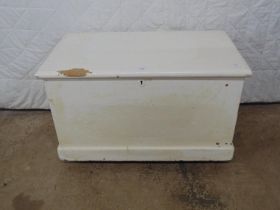 Painted pine blanket box - 33.75" x 13" x 32" tall Please note descriptions are not condition
