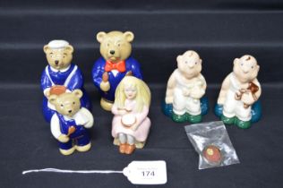 Set of Wade 1996 Collectors Club Goldilocks & The Three Bears figures together with two 1997/1998