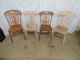 Four assorted splat back elm seted country kitchen chairs Please note descriptions are not condition
