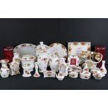 Extensive collection of Royal Albert ' Old Country Roses ' pattern ceramics comprising a biscuit