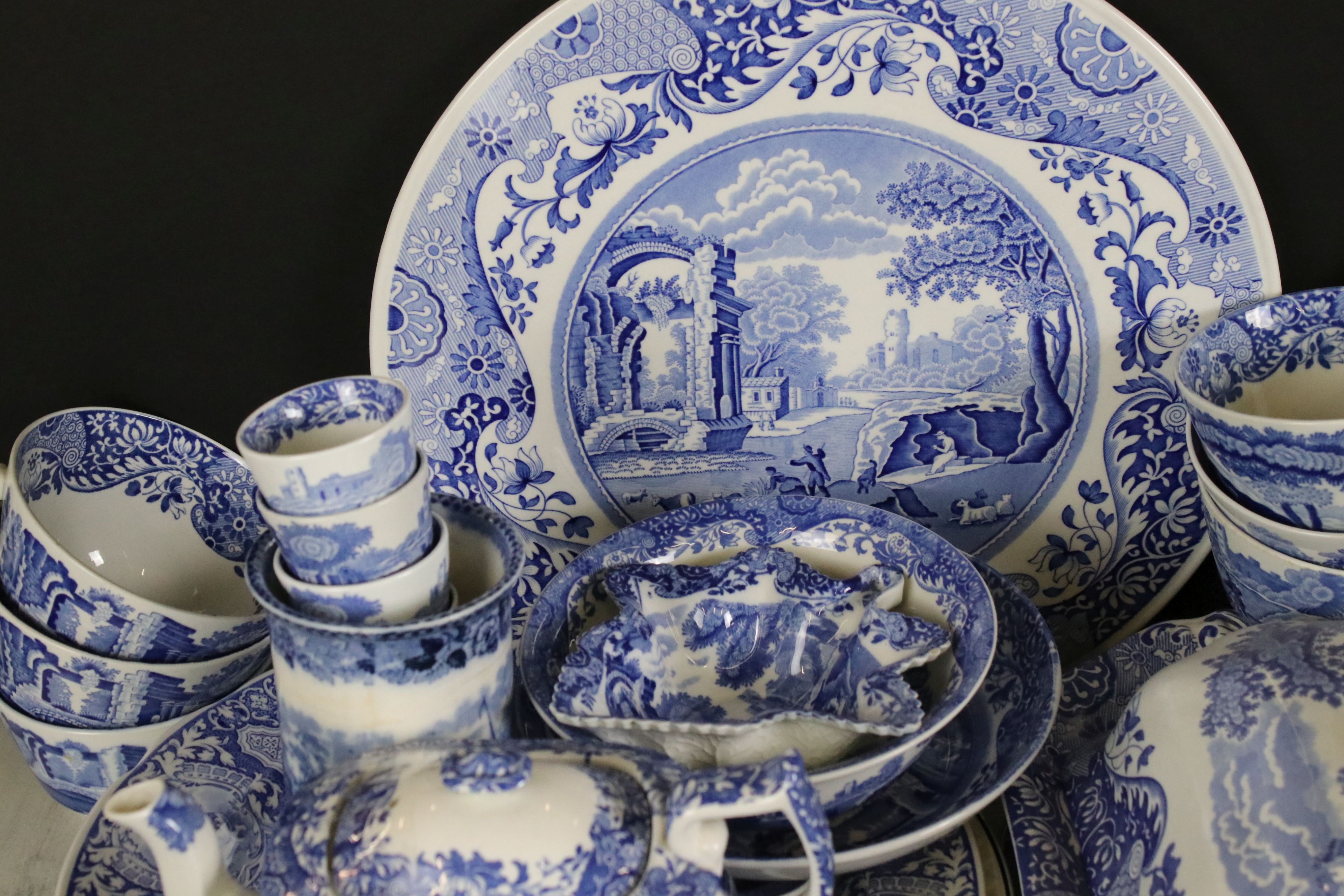 Copeland Spode Italian pattern ceramics, together with a quantity of contemporary Spode Italian - Image 5 of 10