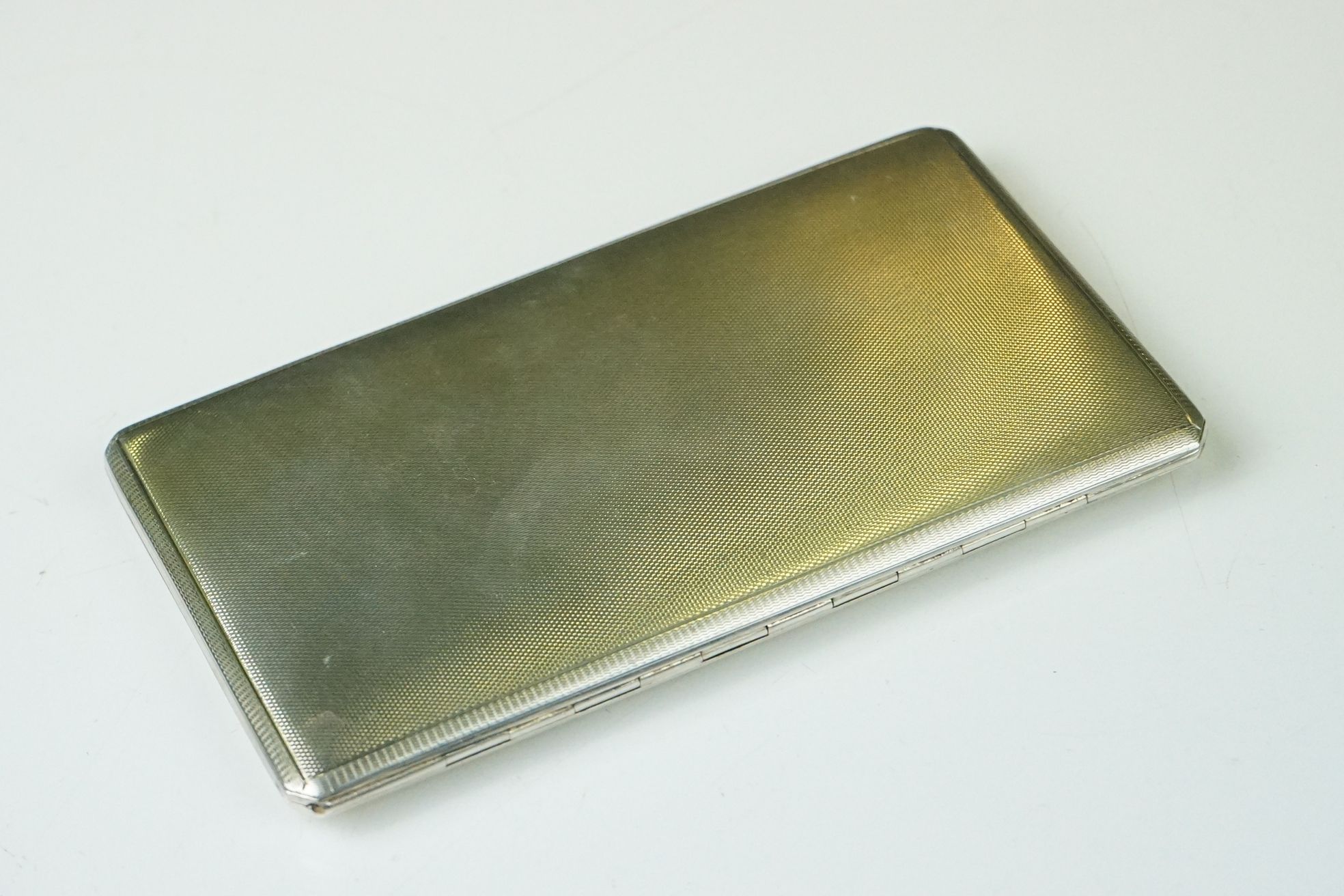 A fully hallmarked sterling silver cigarette case, assay marked for Birmingham and maker marked - Image 2 of 5