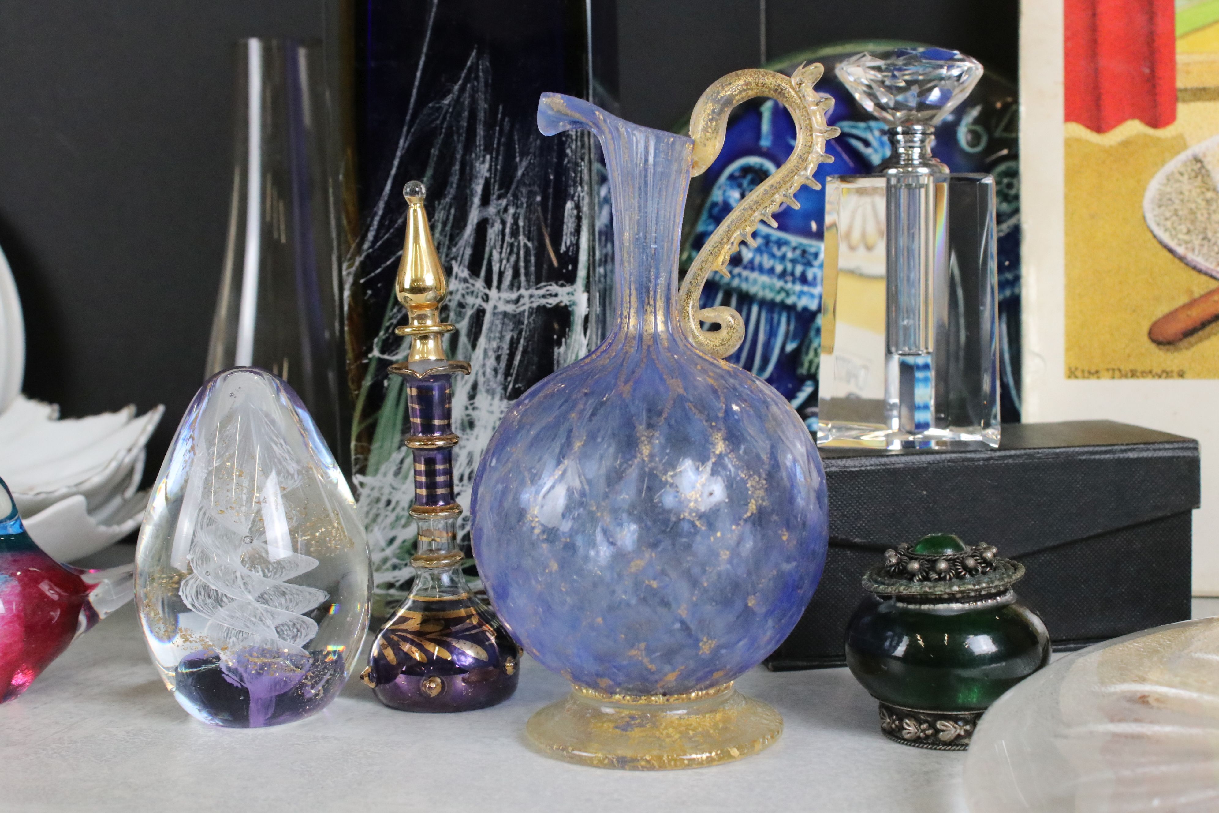 Mixed glass and ceramics to include an Exbor of Czecholsovkia art glass vase of rectangular form, - Image 4 of 8